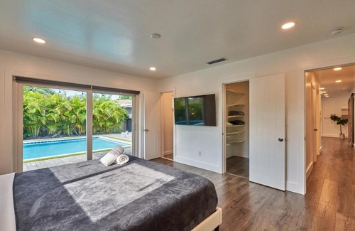 North Miami Villa | Tropical Vibes New Luxe Villa