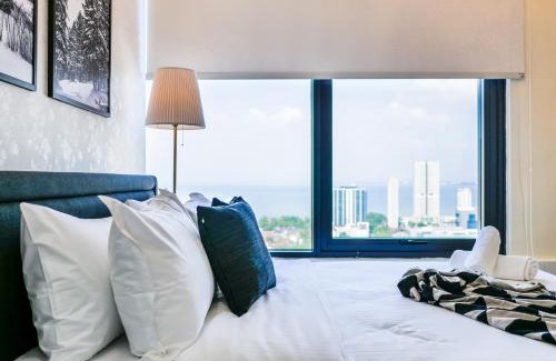 Downtown George Town Apartment | Tropicana 218 Macalister Studio with Seaview