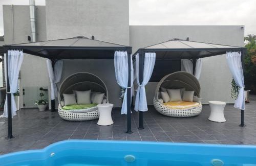 Amnon House | Tropicana