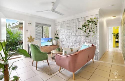 Parramatta Park Apartment | Tropicana Pineapple