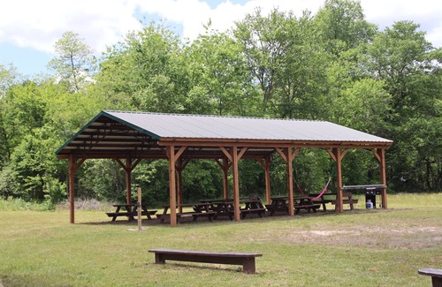 Morganton Cabin | Trout Lily Cabin at Maple Ridge Creek, N GA Mtns