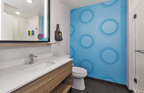 Comstock Park Hotel | Tru By Hilton Comstock Park Grand Rapids