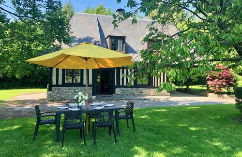Beuzeville House | True Norman wine press