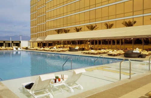 Las Vegas Strip Apartment | Trump International Hotel-2 Bedroom Hilton HGVC
