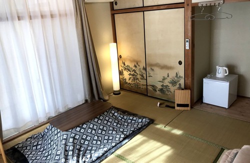 Tsushima House | Tsushima White House