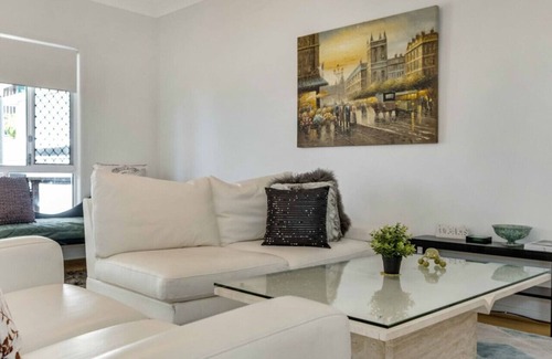 Labrador House | Tu Casa By The Beach - Family Friendly & Spacious