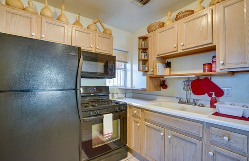Tucson Cottage | Tucson Rental Home w/ Zen Garden & Micro-farm!