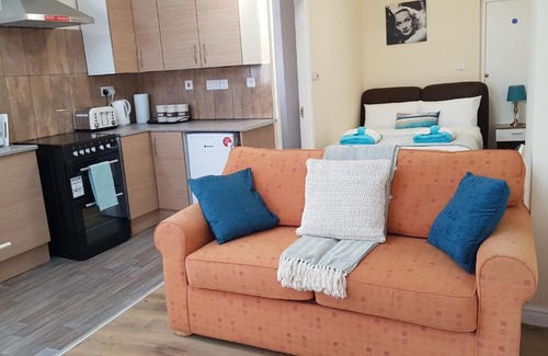 Holbeck Apartment | TUii Appart, Cleveleys Road Holbeck
