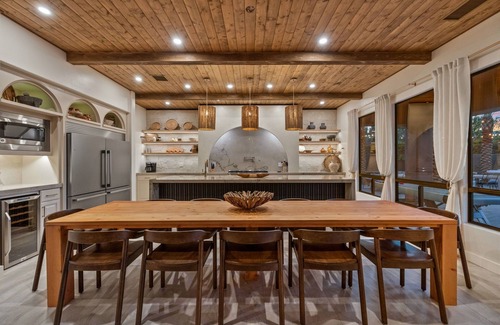 Rancho Santana House | TULUM-Inspired Luxury Resort Style w/Heated Salt Water Pool & Spa, Fire-pit, 2 Cabanas, Pickle-ball Ct w/Family Friendly Games. Perfect for a relaxing getaway, family get gathering or those perfect Instagram-able moments w/your friends.