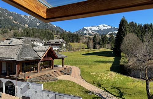 Kitzbuehel Ski Chalet | Turm Kaps Luxury Home Direkt am Golfplatz by Belle Stay