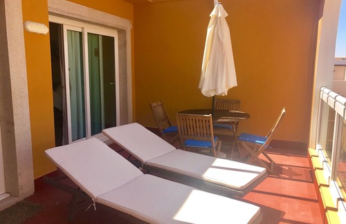 El Cotillo Apartment | Turquoise Cotillo: 50 meters from the beach, wifi, private terrace, pool