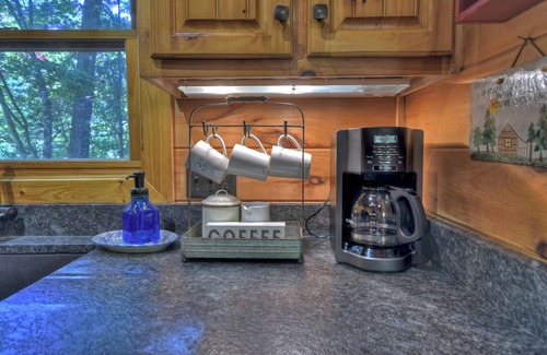 Copperhill Cabin | Twin Creeks | Hot Tub| Creek Access |Pool Table |