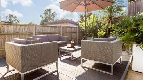 Poole House | Twin Palms