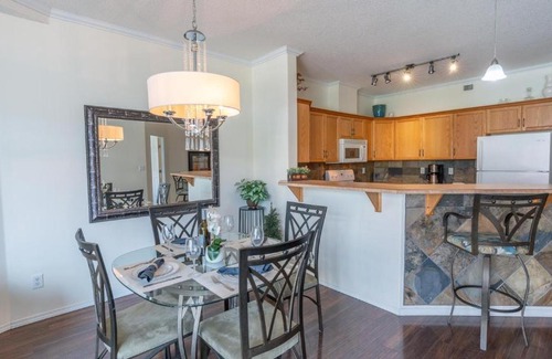 North End Apartment | Two Bed - Two Bath - Two Pools Apt