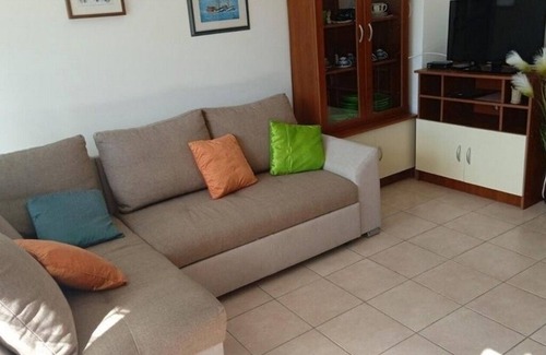 Veliki Drvenik Apartment | Two bedroom apartment with terrace and sea view Drvenik Veliki, Drvenik (A-23892-a)