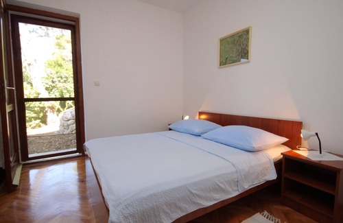 Bratus Apartment | Two bedroom apartment with terrace and sea view Bratuš, Makarska (A-2627-c)