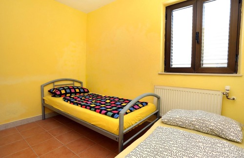 Drace Apartment | Two bedroom apartment with terrace Drače, Pelješac (A-10126-a)