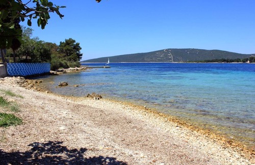 Ilovik Apartment | Two bedroom apartment with terrace Ilovik, Lošinj (A-8078-a)