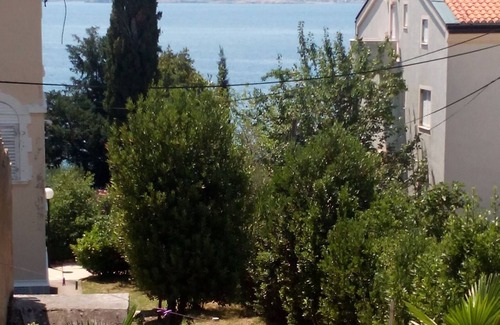Selce Apartment | Two bedroom apartment with terrace and sea view Selce, Crikvenica (A-15323-a)