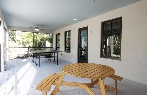Captiva Condo | Two Bedroom Duplex, Located Only 7 Houses Away from The Gulf of Mexico! Beach Breeze