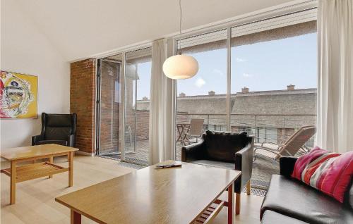 Sønderstrand House | Two-Bedroom Holiday Home Rømø With A Fireplace 03