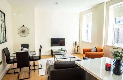 Ipswich Apartment | Two Bedroom Ipswich Luxury Retreat Self Check-in