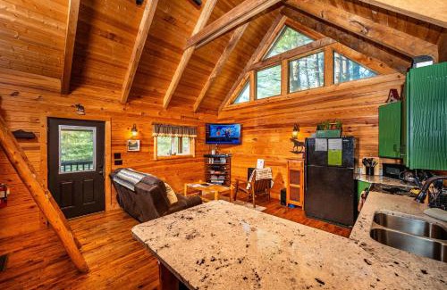 Bloomington House | Two Bedroom Log Cabin