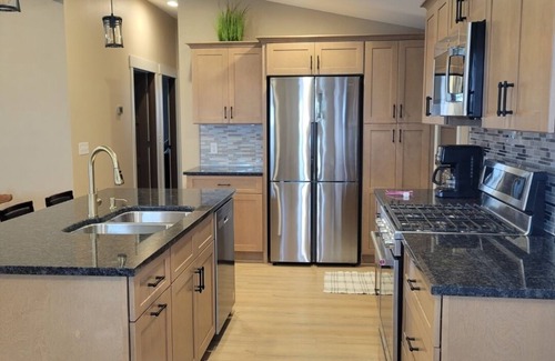Wabasha House | Two Bedroom Main Street house in the middle of Wabasha MN