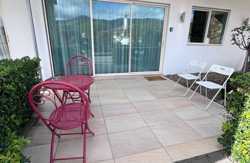 Wanaka Apartment | Two bedroom self contained apartment in beautiful Wānaka