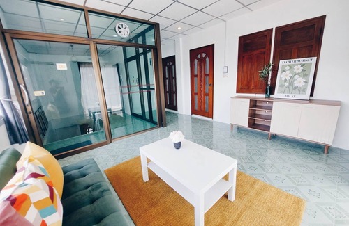 Phu Khao Thong Apartment | Two bedroom suite - Hello Sunshine