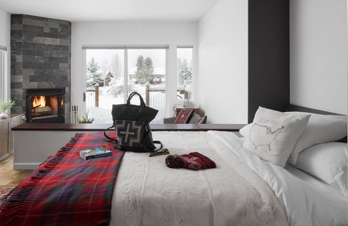 Spring Creek Ranch Villa | Two-bedroom with Teton Views and Amenities