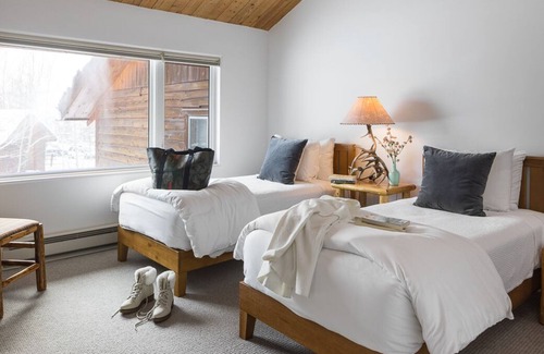 Spring Creek Ranch Villa | Two-bedroom with Teton Views and Amenities