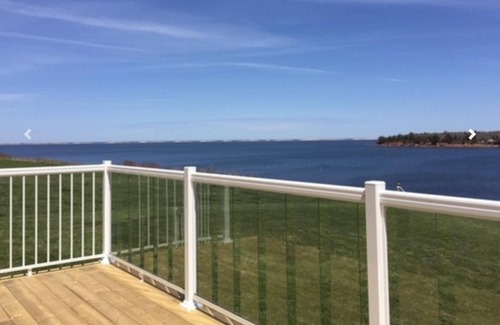 New London Cottage | Two bedrooms in Stanley Bridge with beautiful vistas
