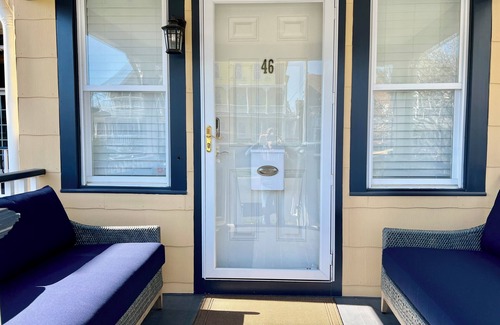 Ocean Grove Cottage | Two blocks from the beach!nSleeps 2, 1 bedroom, 1 bathroom