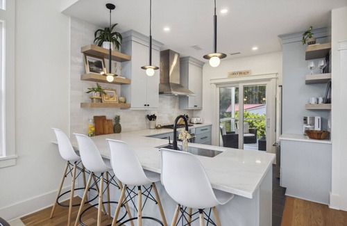 Charleston House | Two Palms at Folly Beach
