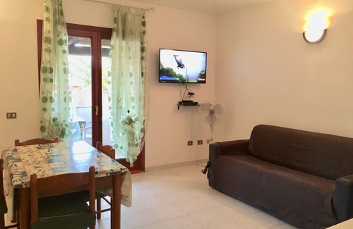 Agrustos House | two-room apartment a few steps from the sea