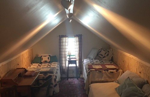 Williamsville House | Two-room suite overlooking Rock River in bucolic Williamsville, VT