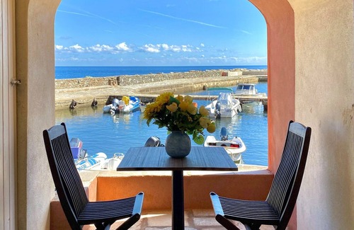 Erbalunga Apartment | Two rooms + terrace, sea view, Erbalunga harbor