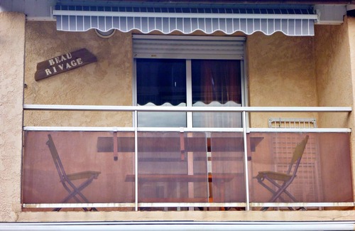 Marseillan Plage Apartment | Two steps from shops and the beach