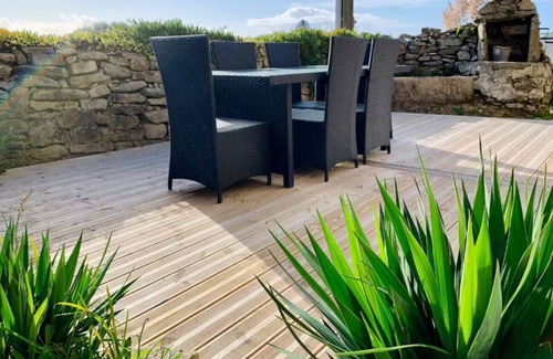 Plouguerneau Ski Chalet | TY BAOL - Pretty typical Breton house near the sea