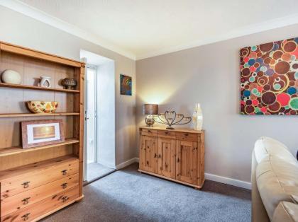 Pembroke House | Ty Clyd