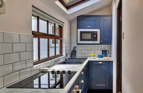 Dolwyddelan House | Ty'r Delyn by Interhome