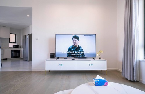 Xujiahui Bed & Breakfast | Tyms Elegant 4BR 2BA Apt Xujiahui Malls