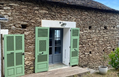 Olmo House | Typical village house with swimming pool and large garden with exceptional view
