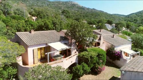Porto-Vecchio House | U Cantu di i Cardellini