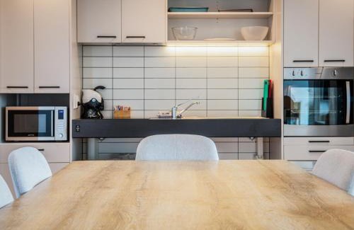 Adelaide Central Business District Hotel | U City