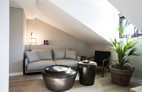 Huertas Apartment | U-Sense Madrid Santa Ana