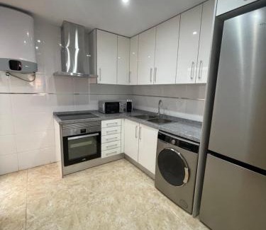 Port de Sagunt Apartment | UIM Mediterraneo Poeta 2 Wifi