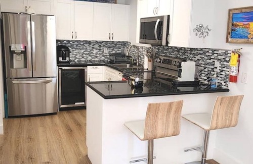 Alice Town House | Ultimate Beach House