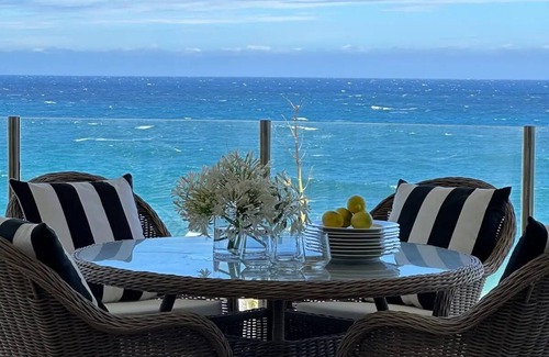 Wombarra House | Ultimate beachfront luxury holiday escape for the whole family.